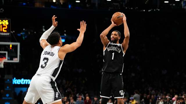 Mikal Bridges Keldon Johnson Nets